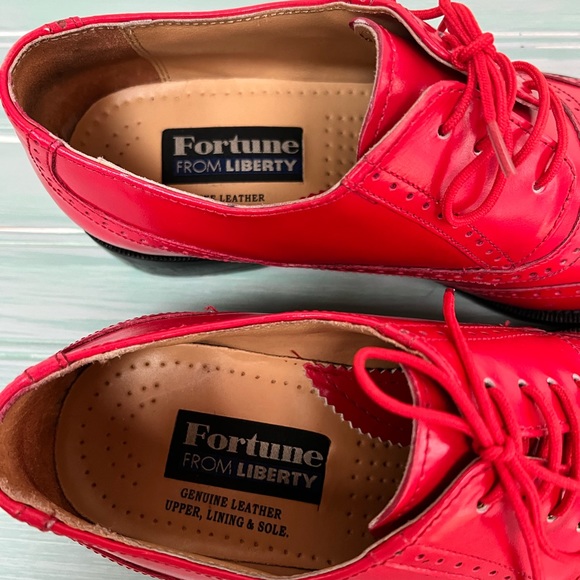 Fortune From Liberty RED Wingtip Shoes - Picture 4 of 8